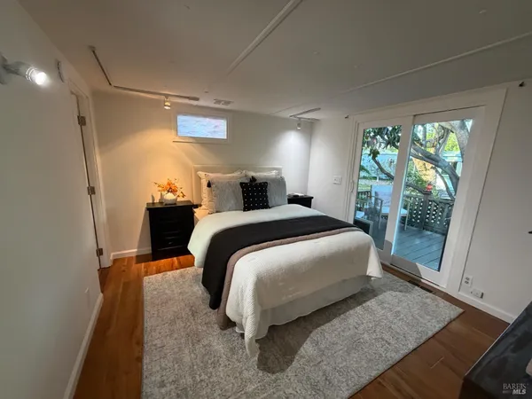 $329,000 | 204 Barcelona Avenue, Novato, CA 94949