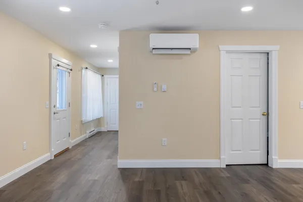 $375,000 | 102 East Shore Drive, St. Albans Town, VT 05488