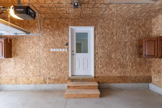 $375,000 | 102 East Shore Drive, St. Albans Town, VT 05468