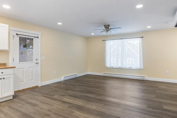 $375,000 | 102 East Shore Drive, St. Albans Town, VT 05488