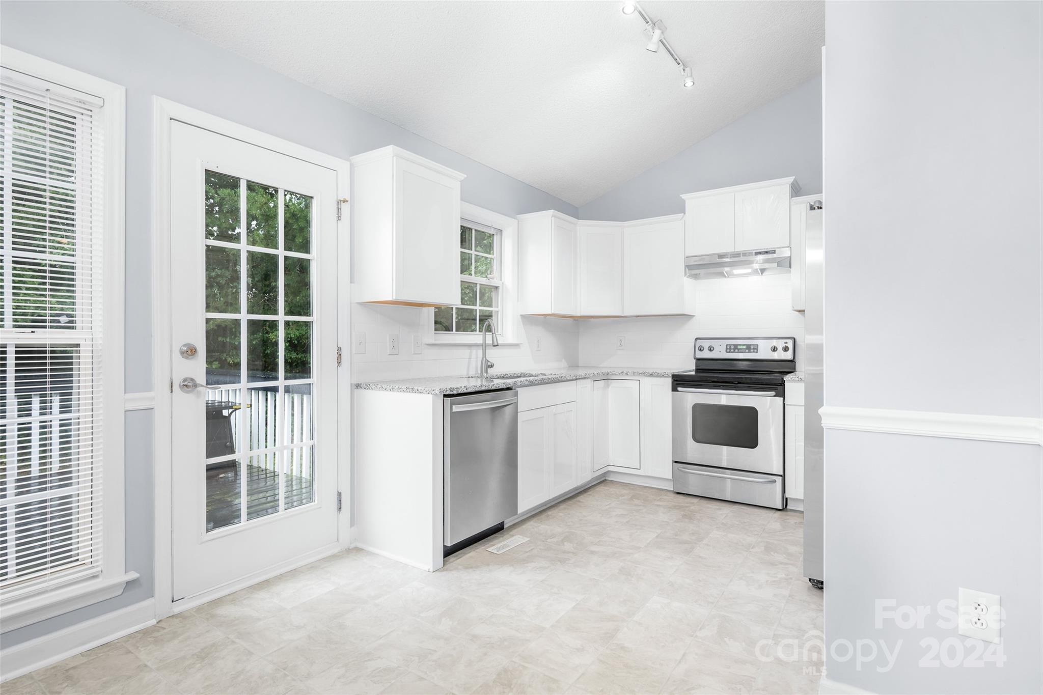 5165 Springhouse Farm Road Winston-Salem, NC 27107 - Photo 3 of 35 Gallery Image 3