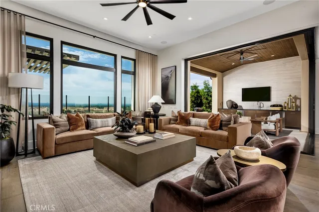 $5,813,200 | 540 Peninsula, Irvine, CA 92602