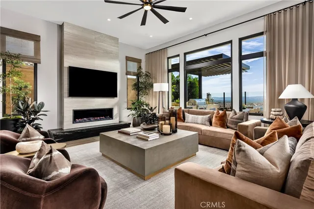 $5,813,200 | 540 Peninsula, Irvine, CA 92602