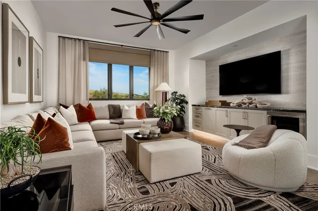 $5,813,200 | 540 Peninsula, Irvine, CA 92602