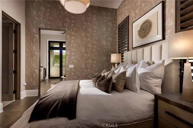 $5,813,200 | 540 Peninsula, Irvine, CA 92602