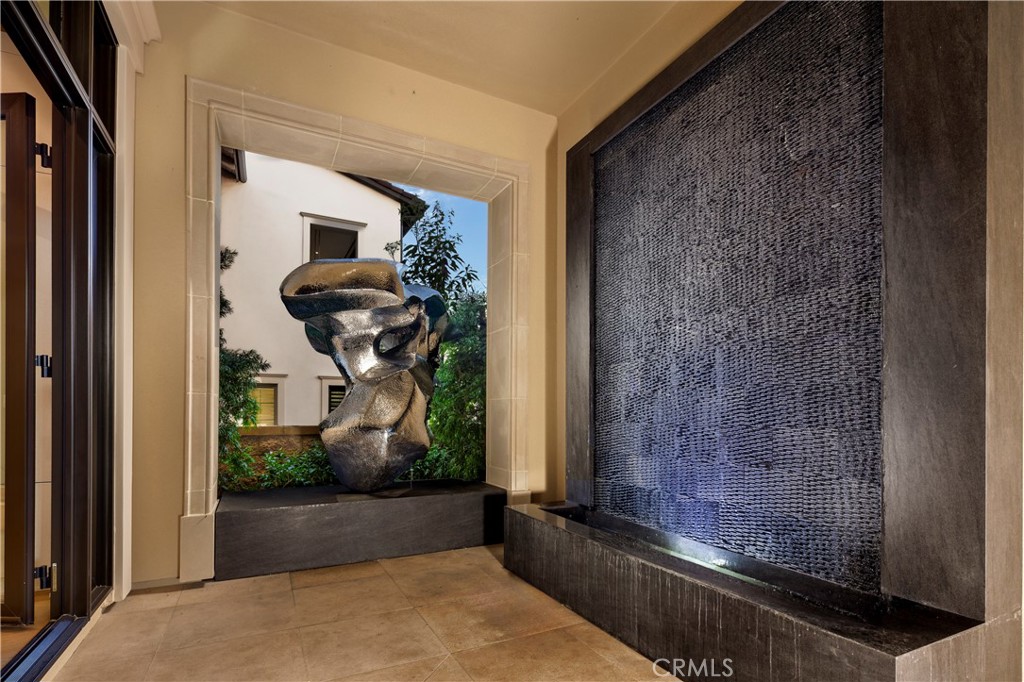 540 Peninsula Irvine, CA 92602 - Photo 8 of 24