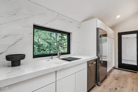 $3,095,000 | 4545 Big Horn Road, Vail, CO 81657