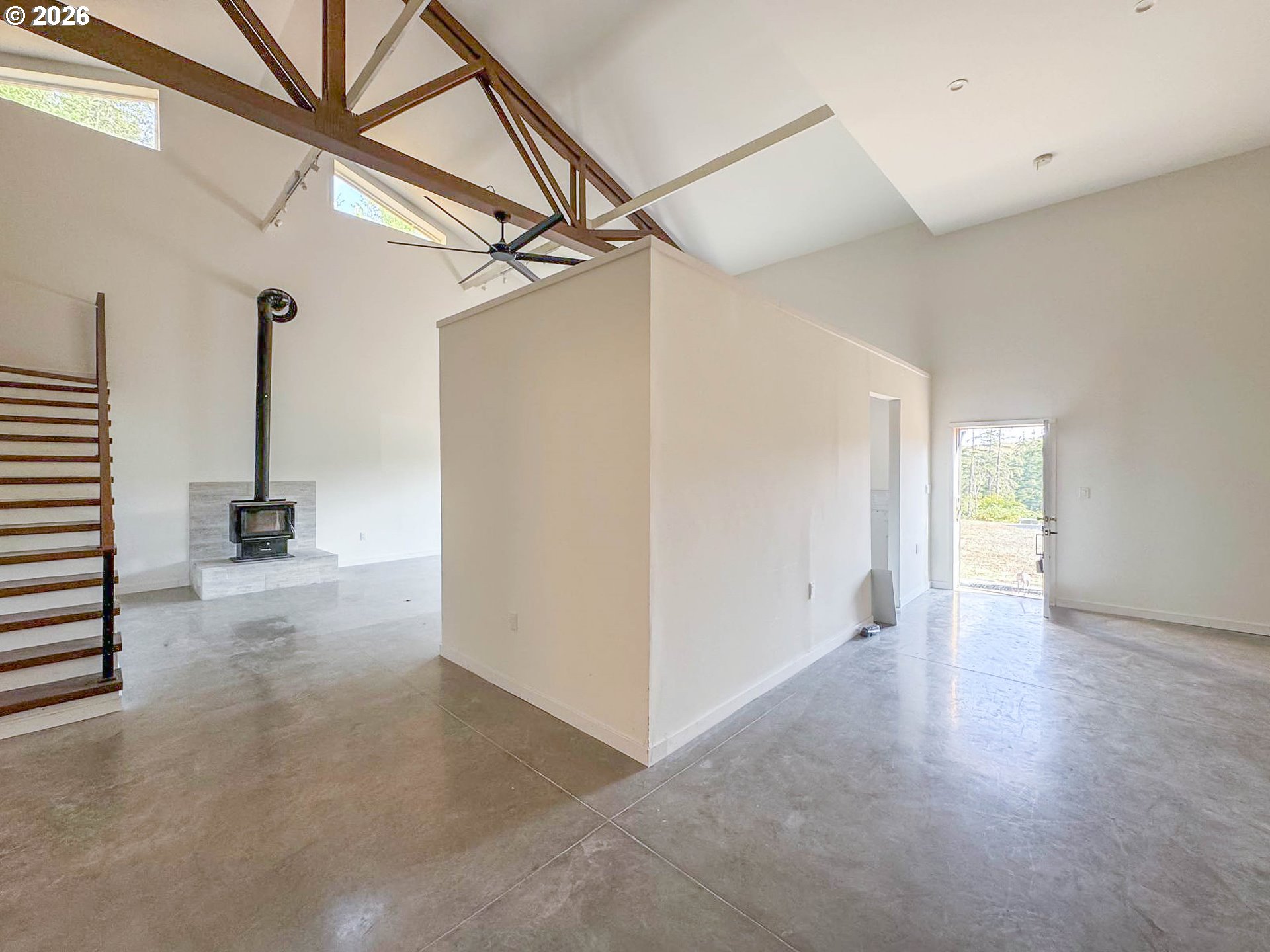 47173 Southwest Scoggins Valley Road Gaston, OR 97119 - Photo 6 of 32 Gallery Image 6