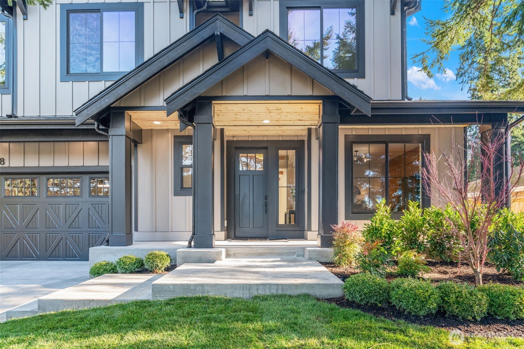 4028 138th Avenue Southeast Bellevue, WA 98006 - Photo 2 of 40