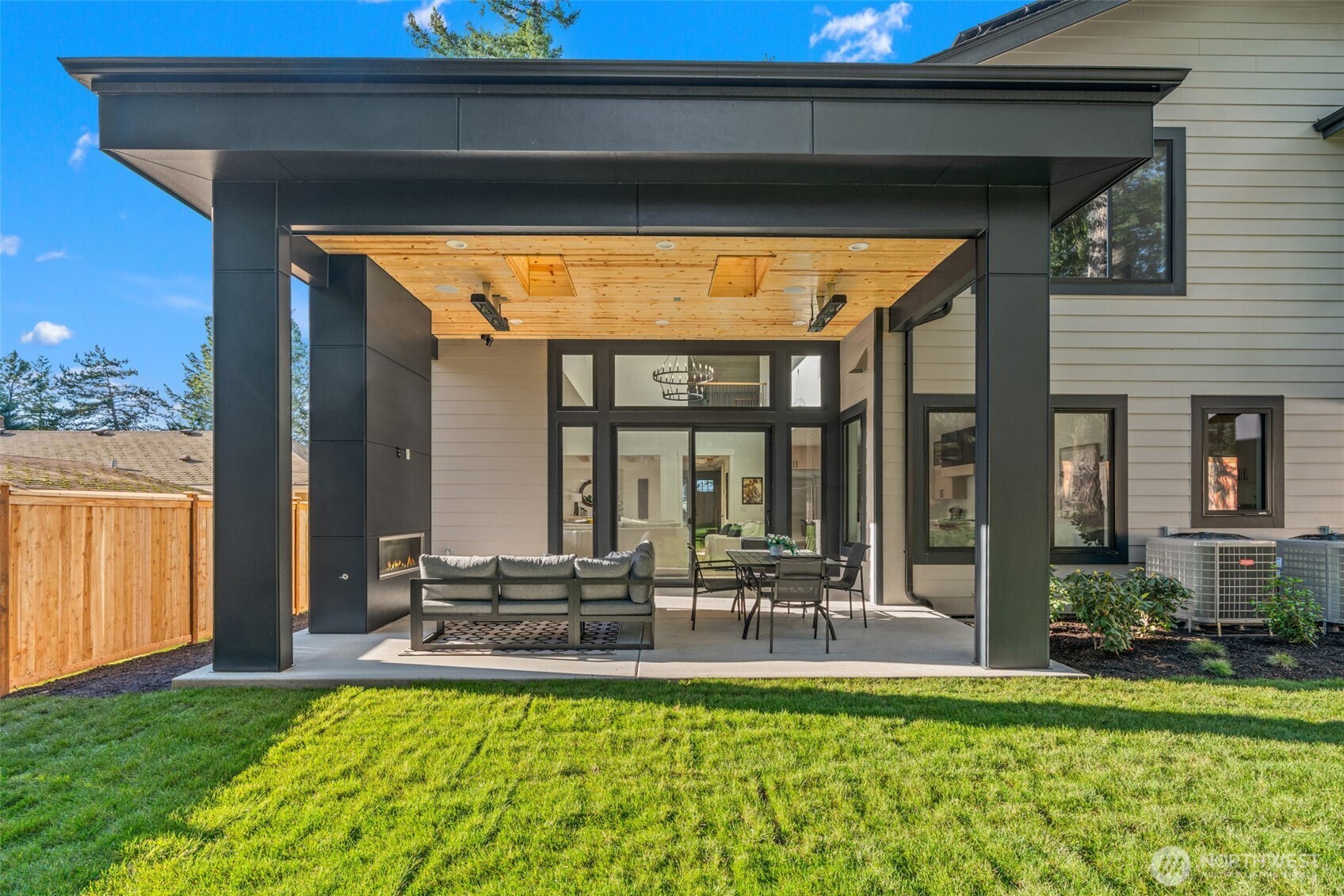 4028 138th Avenue Southeast Bellevue, WA 98006 - Photo 32 of 40