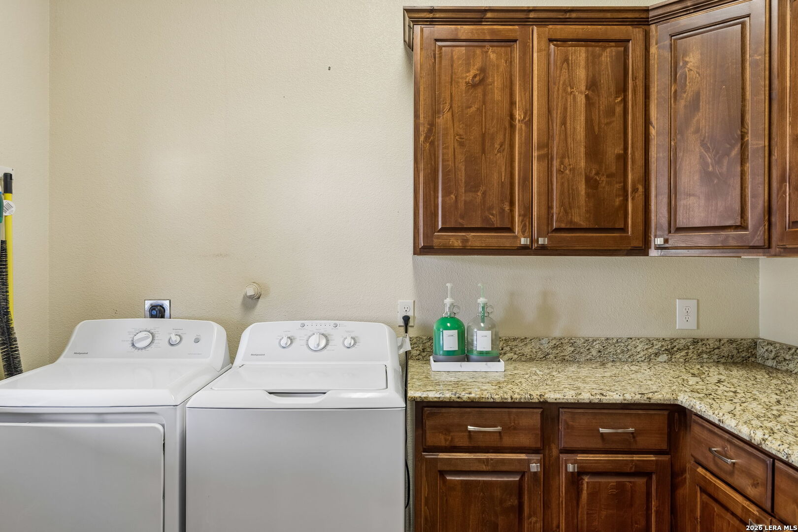 230 Casarez Road Pleasanton, TX 78064 - Photo 25 of 32 Gallery Image 25