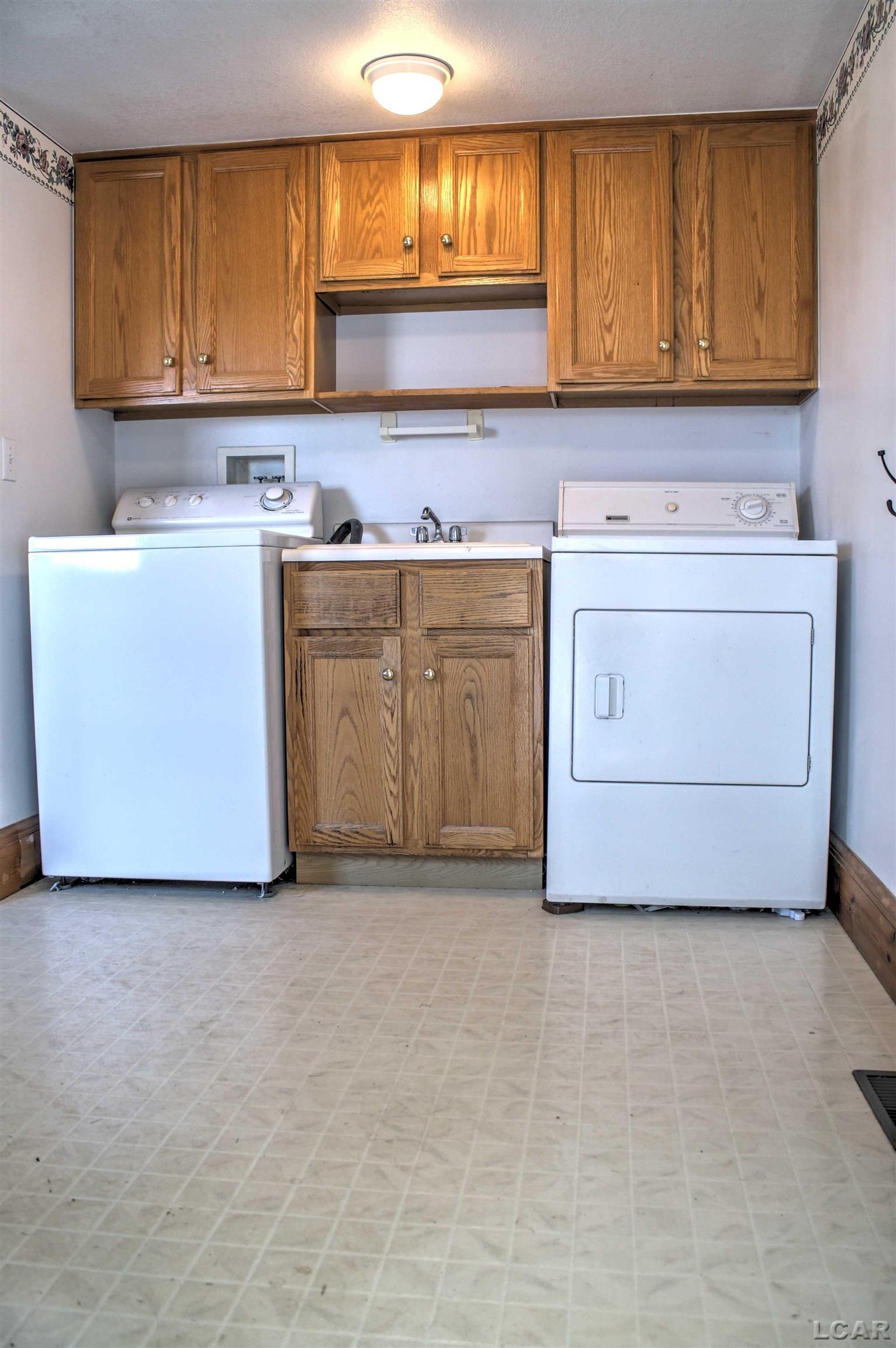 2013 Dinius Road Tecumseh, MI 49286 - Photo 9 of 33 Gallery Image 9