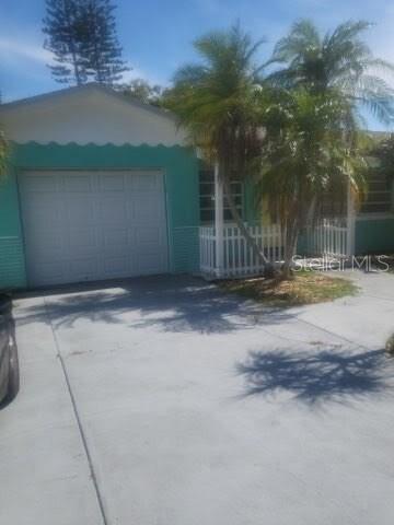 11220 Cherokee Drive St. Petersburg, FL 33708 - Photo 17 of 17