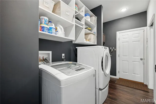 $562,000 | 1056 Sandfort Farm Drive, St. Charles, MO 63301