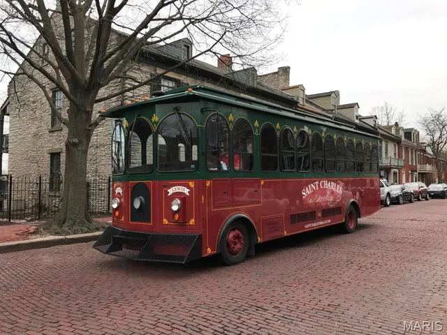 $562,000 | 1056 Sandfort Farm Drive, St. Charles, MO 63301