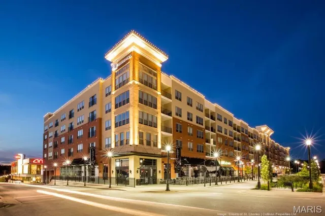 $562,000 | 1056 Sandfort Farm Drive, St. Charles, MO 63301