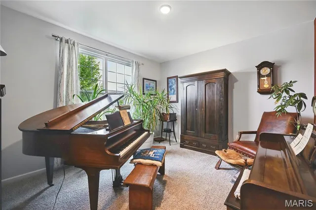 $562,000 | 1056 Sandfort Farm Drive, St. Charles, MO 63301