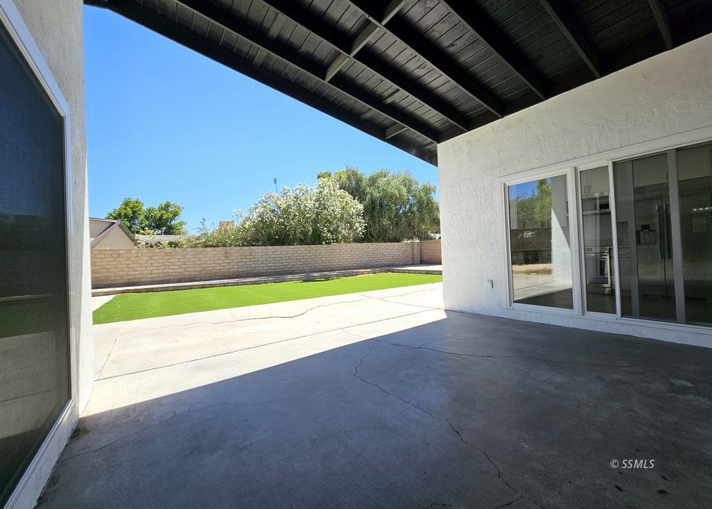 611 West Felspar Avenue Ridgecrest, CA 93555 - Photo 32 of 36