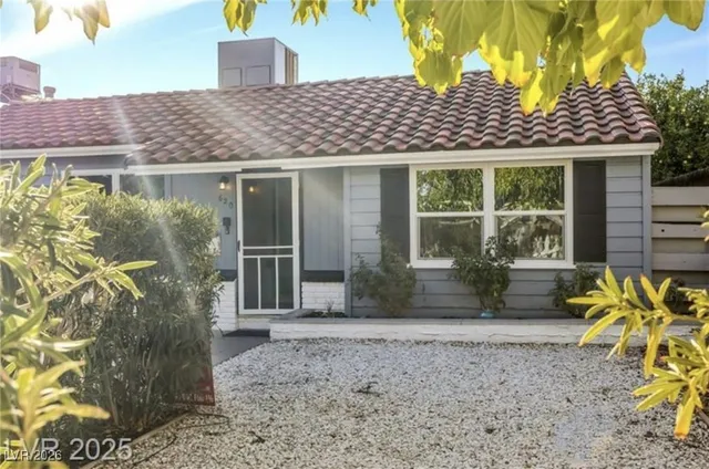 $589,950 | 620 Avenue H, Boulder City, NV 89005