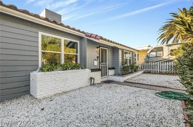 $589,950 | 620 Avenue H, Boulder City, NV 89005