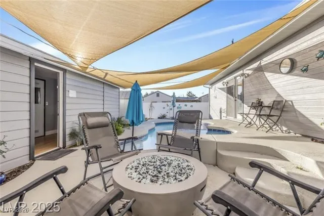 $589,950 | 620 Avenue H, Boulder City, NV 89005