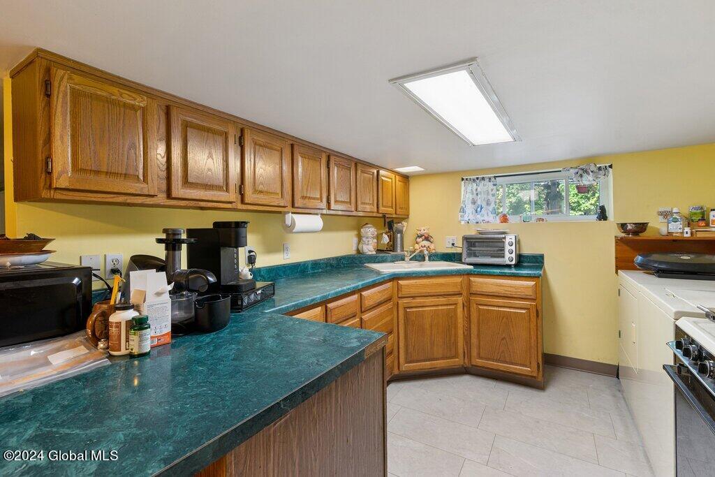 86 Cordell Road Colonie, NY 12304 - Photo 26 of 47 26-web-or-mls-86-cordell-rd