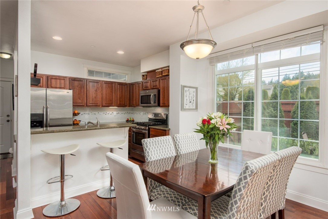 903 225th Place Southeast Bothell, WA 98021 - Photo 6 of 25