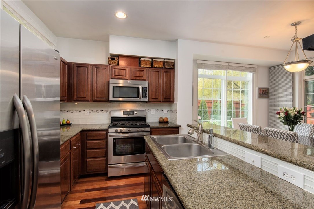 903 225th Place Southeast Bothell, WA 98021 - Photo 8 of 25