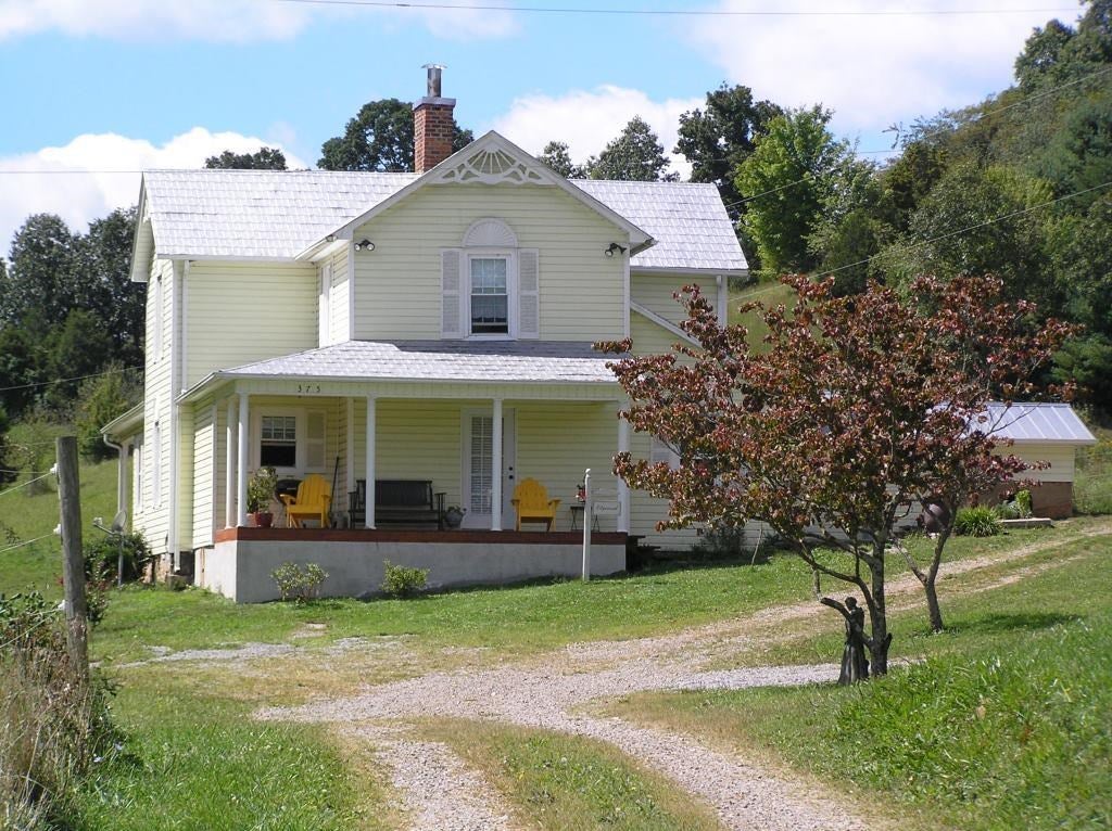 375 Edgewood Road Crockett, VA 24323 - Photo 2 of 35 Gallery Image 2