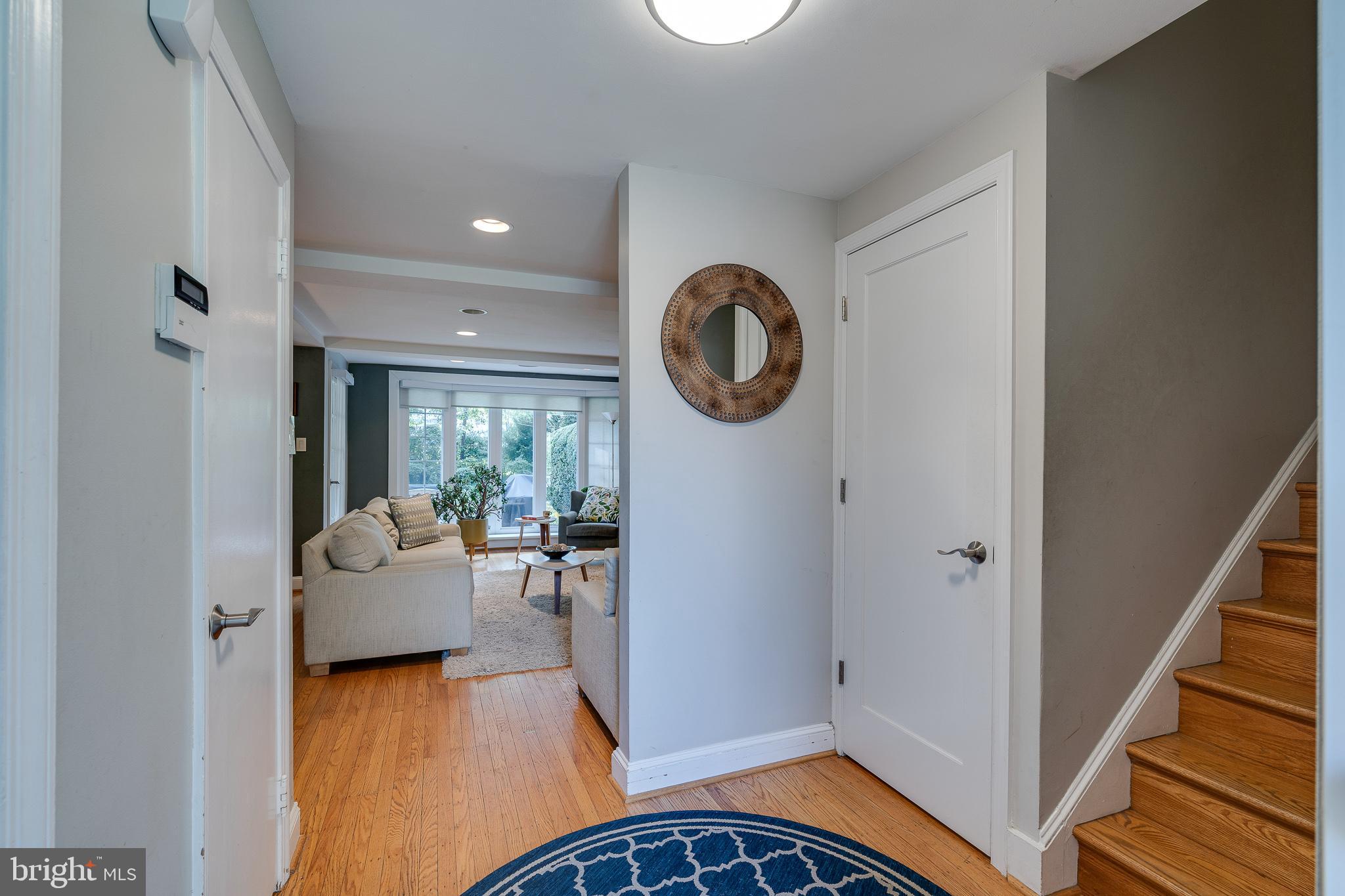 710 Yale Road Bala Cynwyd, PA 19004 - Photo 4 of 26 Foyer