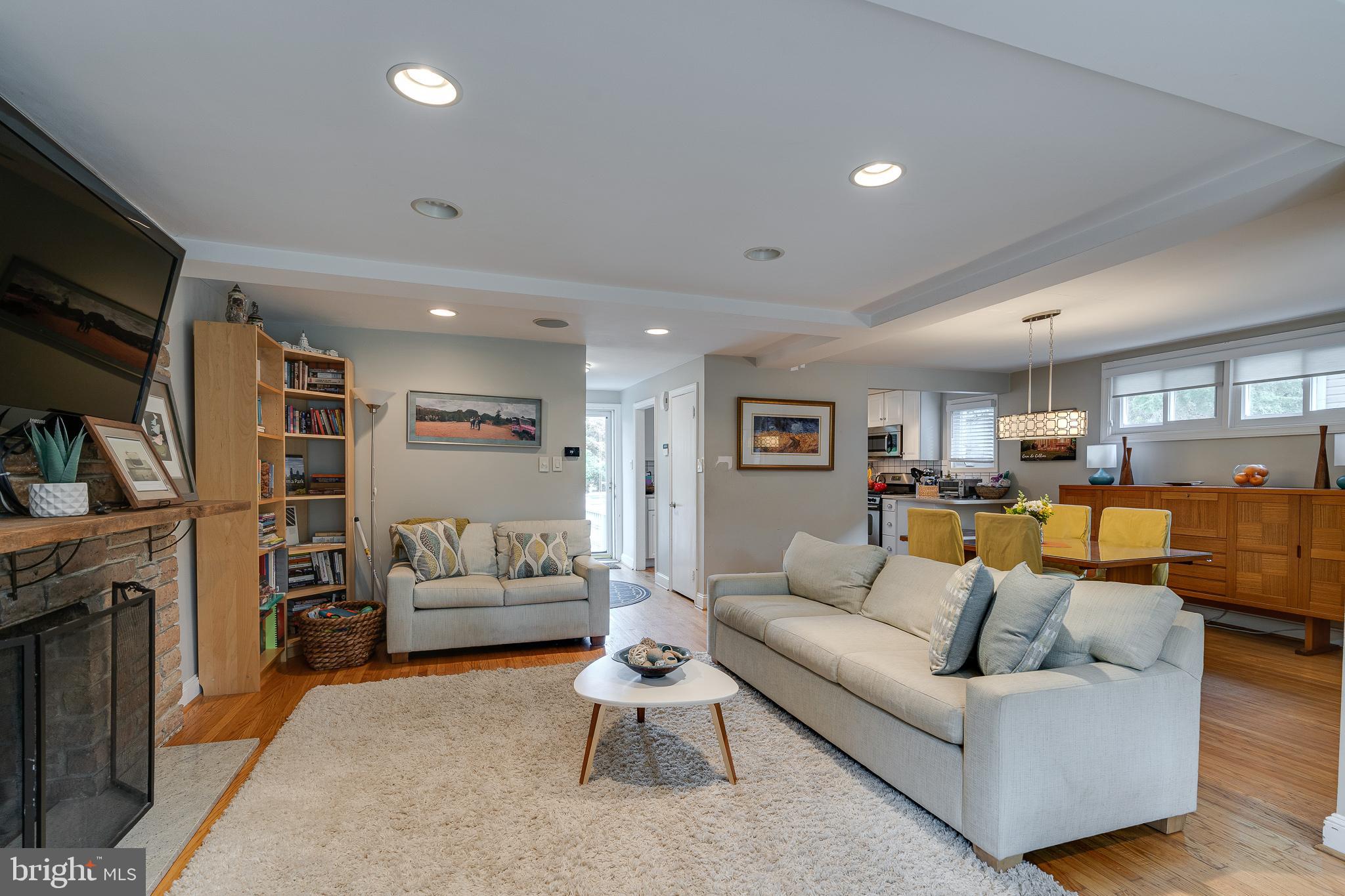 710 Yale Road Bala Cynwyd, PA 19004 - Photo 8 of 26 Living Room