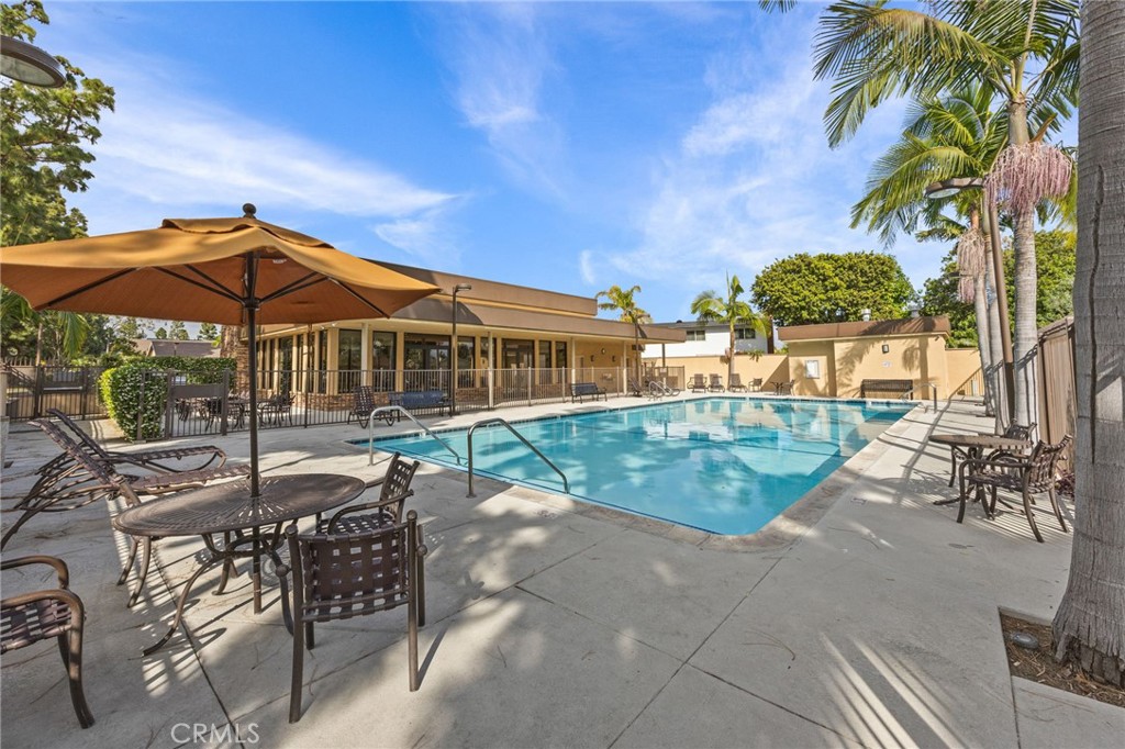 14892 Braeburn Road Tustin, CA 92780 - Photo 46 of 61