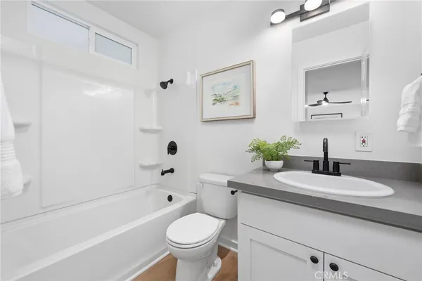 $5,300 | 502 36th Street, Unit A, Newport Beach, CA 92663