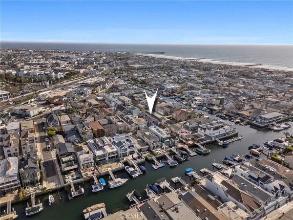 $5,300 | 502 36th Street, Unit A, Newport Beach, CA 92663