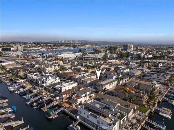 $5,300 | 502 36th Street, Unit A, Newport Beach, CA 92663