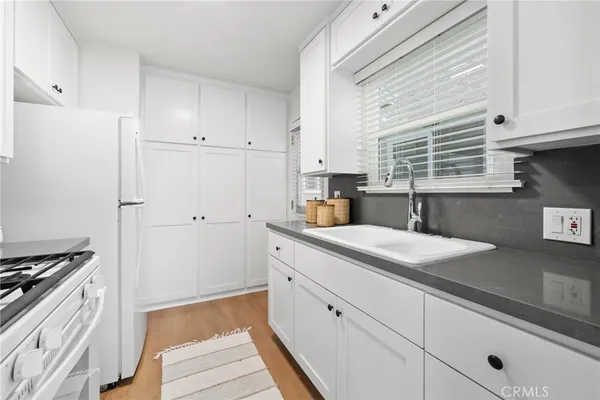 $5,300 | 502 36th Street, Unit A, Newport Beach, CA 92663