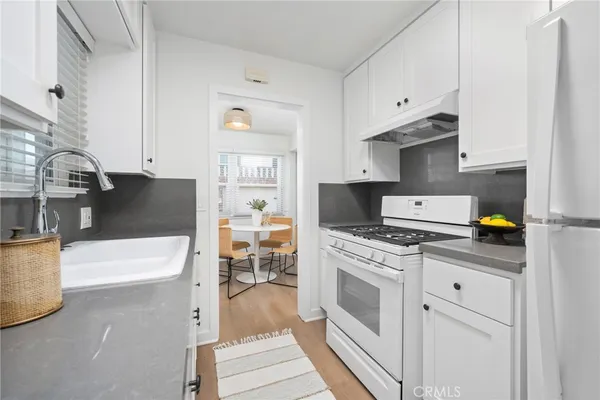 $5,300 | 502 36th Street, Unit A, Newport Beach, CA 92663