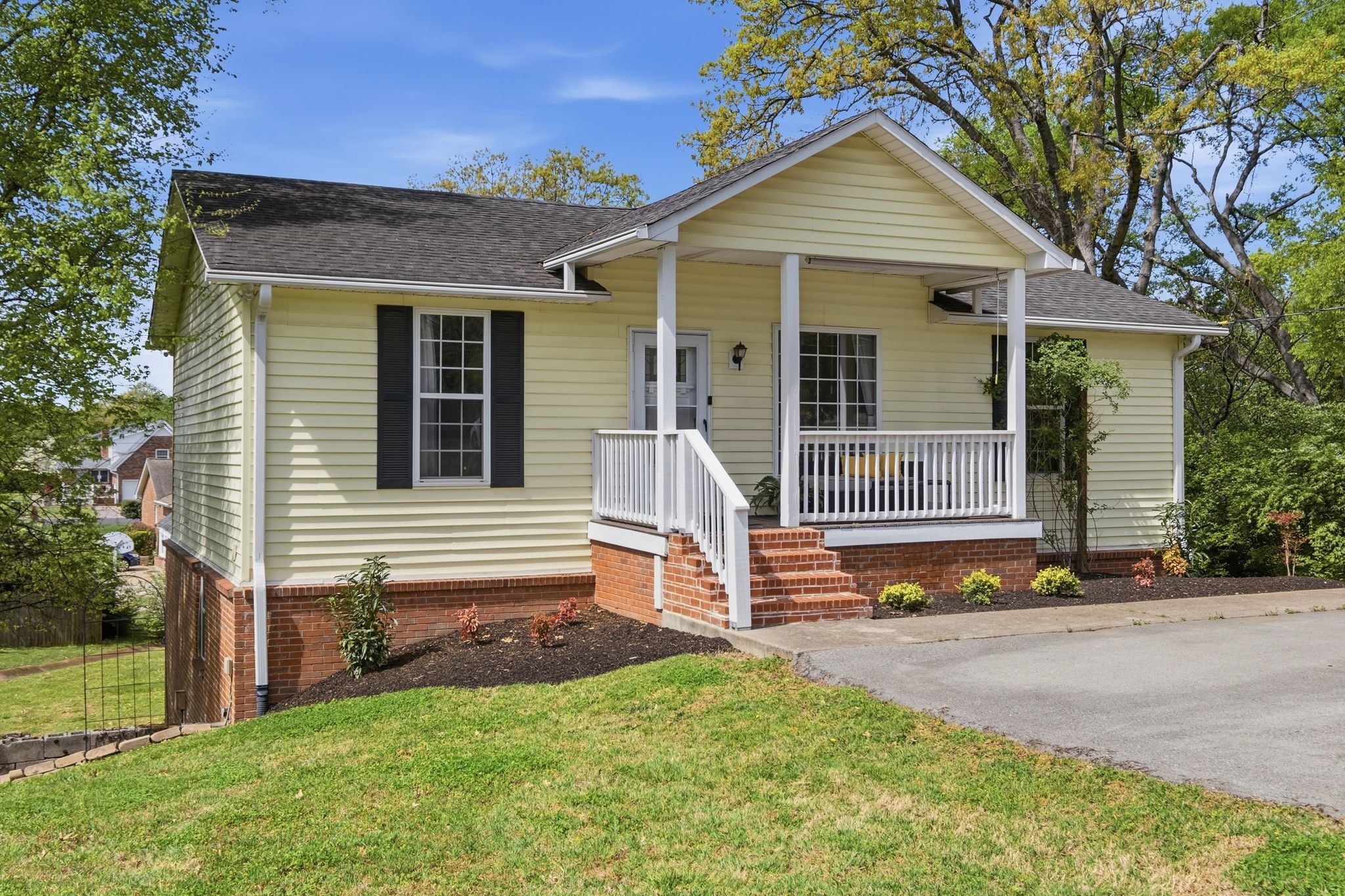 5944 South New Hope Road Hermitage, TN 37076 - Photo 3 of 38