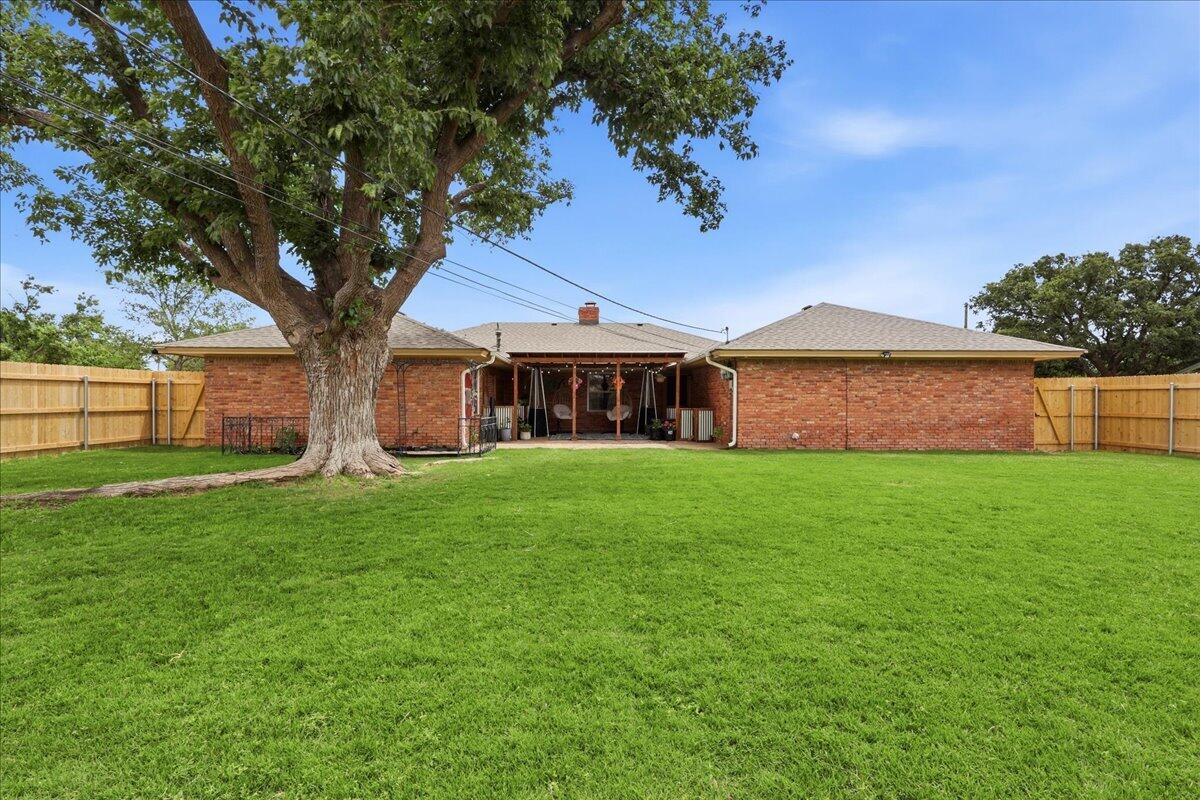 1401 Avenue North Ralls, TX 79357 - Photo 32 of 35 31-IMG_2806_741402b7