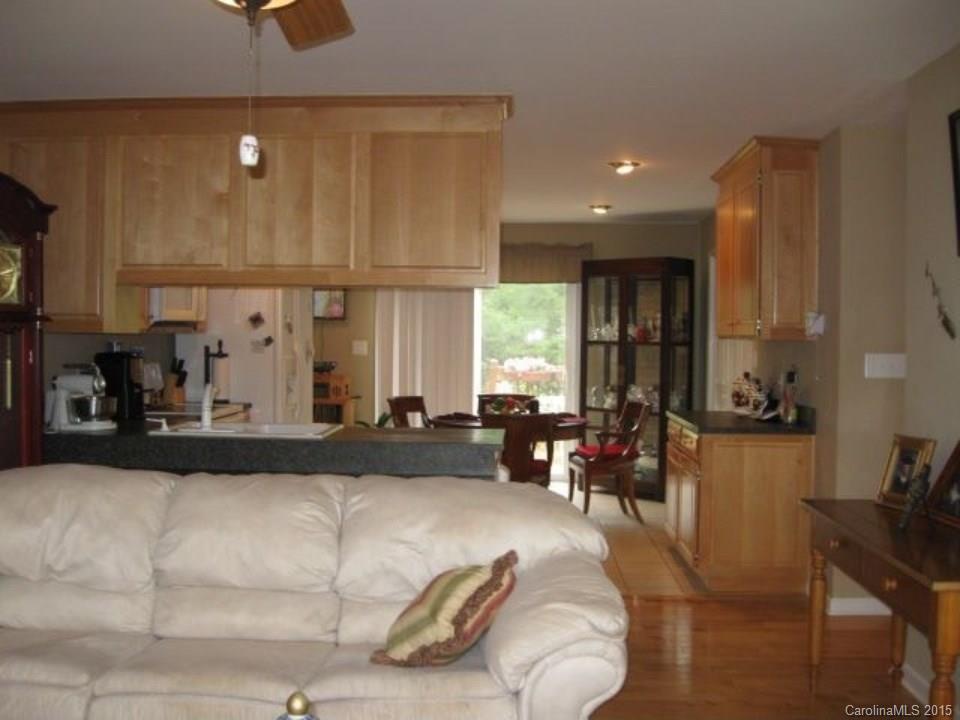 8122 Bailey Road Connelly Springs, NC 28612 - Photo 4 of 14 Gallery Image 4