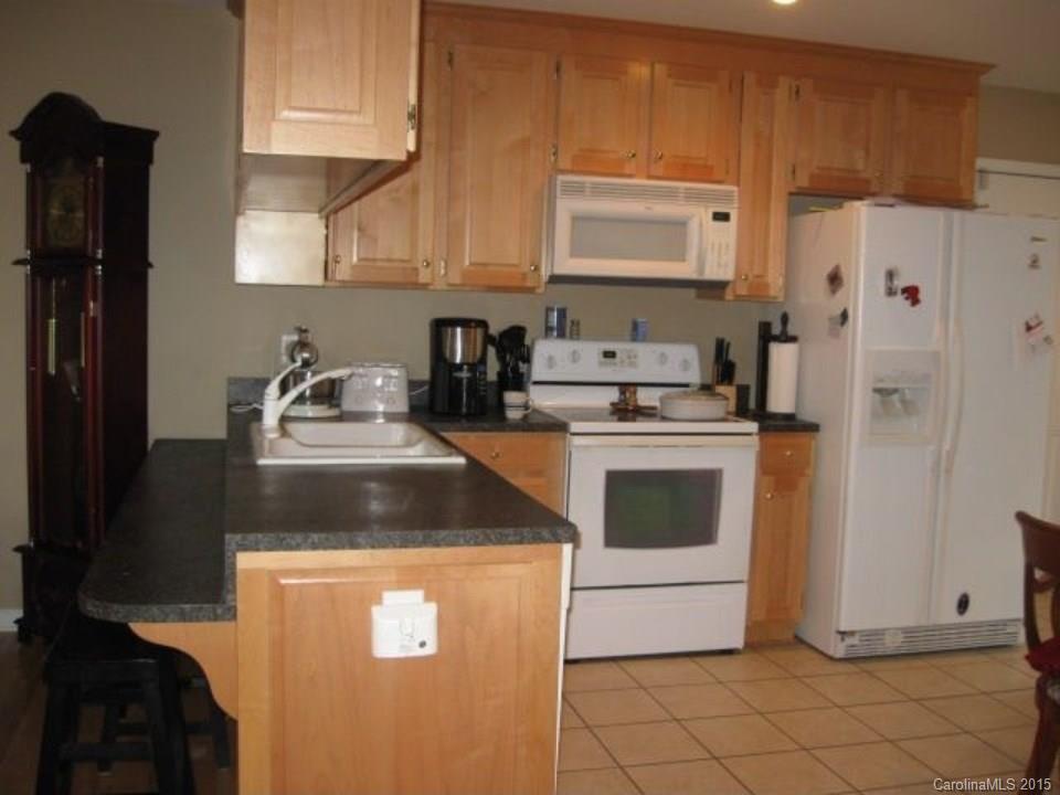 8122 Bailey Road Connelly Springs, NC 28612 - Photo 6 of 14 Gallery Image 6