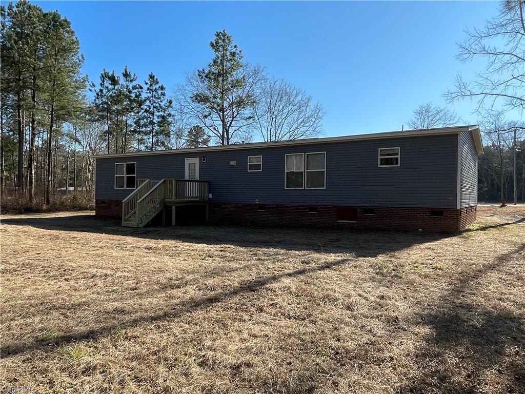 19401 Horne Road Laurinburg, NC 28352 - Photo 4 of 24