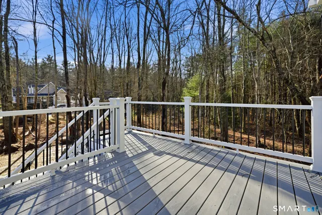 $599,900 | 70 S Road, Ellington, CT 06029