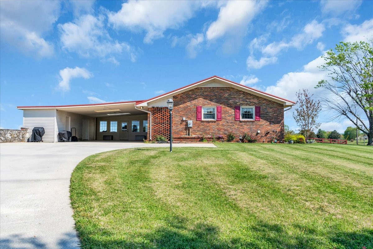 1435 Hennessee Bridge Road Rock Island, TN 38581 - Photo 45 of 79