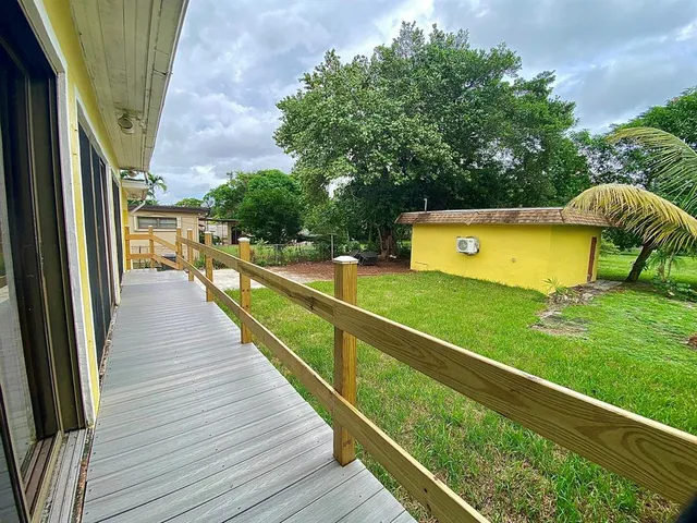 $2,600 | 14131 Northwest 3rd Avenue, Unit A, Miami, FL 33168