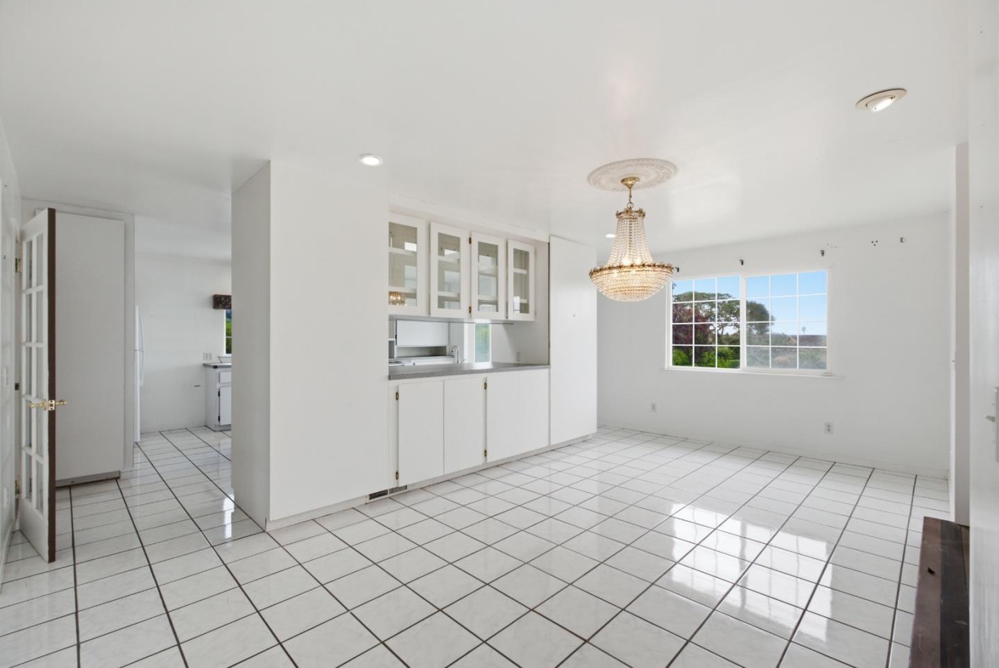15269 Century Oak Road Salinas, CA 93907 - Photo 12 of 25
