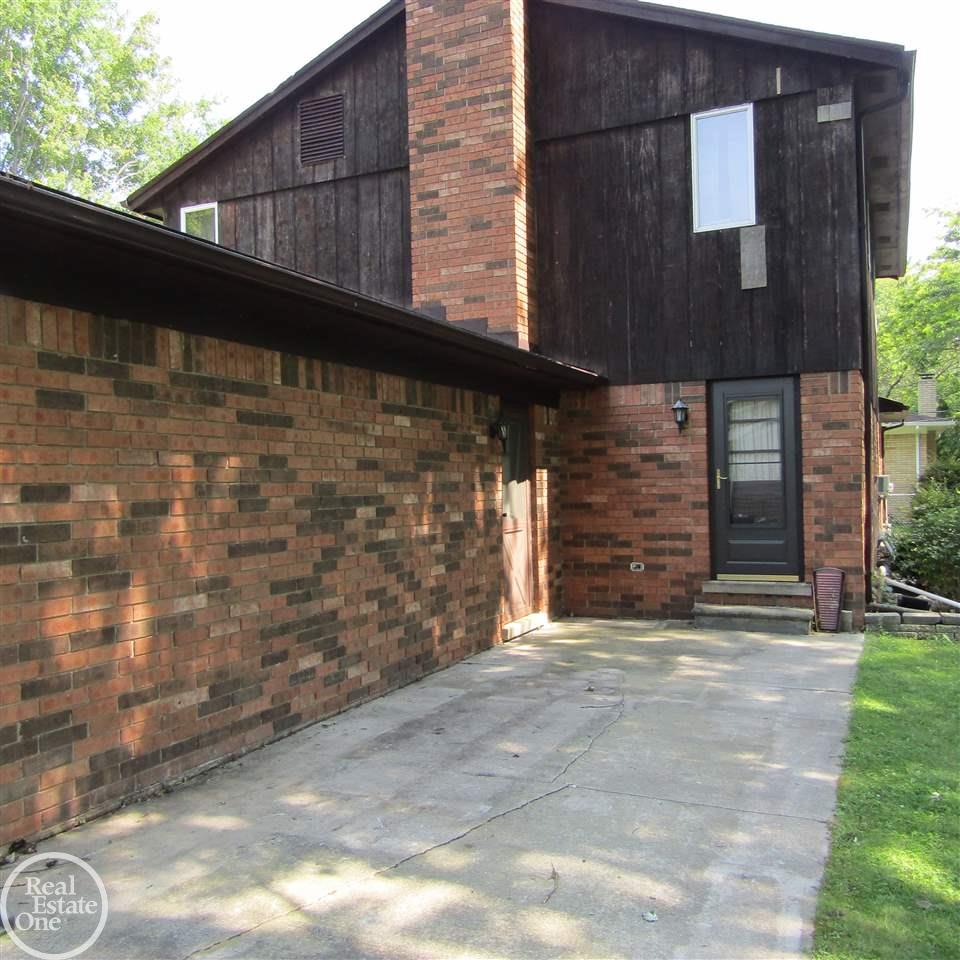 48978 Callens Road New Baltimore, MI 48047 - Photo 24 of 47 Patio off family room