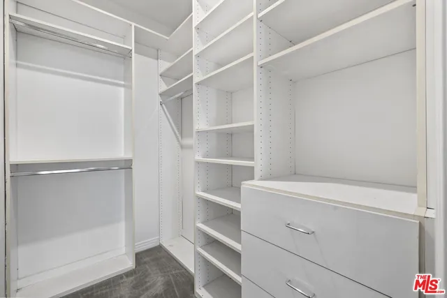 $495,000 | 14347 Albers Street, Unit 201, Sherman Oaks, CA 91401