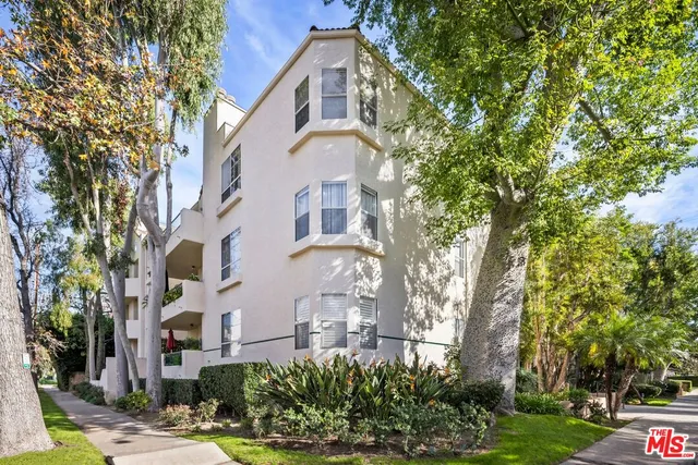 $495,000 | 14347 Albers Street, Unit 201, Sherman Oaks, CA 91401