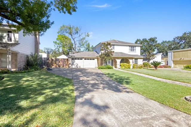 $2,450 | 13910 Ella Lee Lane, Houston, TX 77077